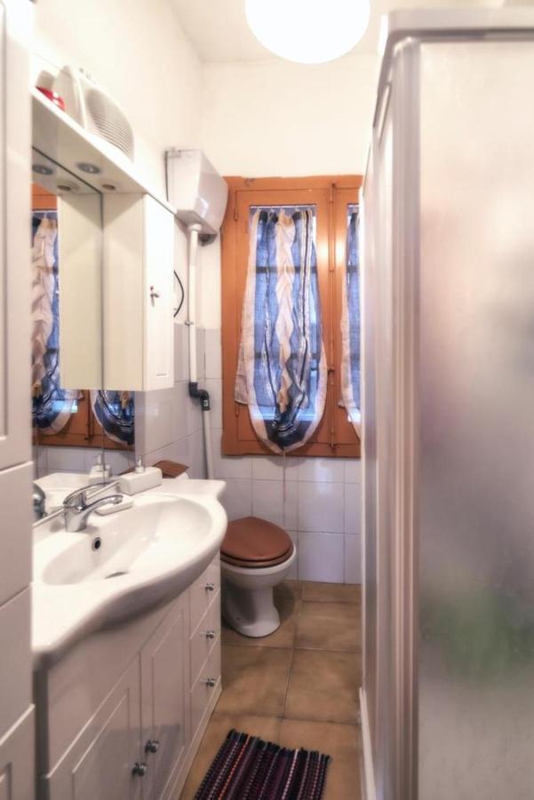 Milhouse Bed & Breakfast Cagliari Bagian luar foto